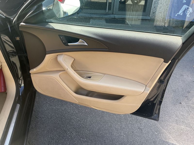 Audi A6 2.8 V6 FSI quattro 2013 – снимка 34