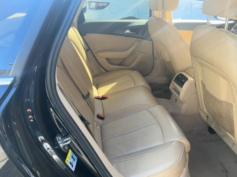 Audi A6 2.8 V6 FSI quattro 2013 – снимка 19