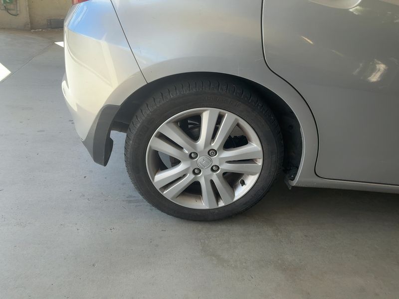 Honda Jazz 1.4 Elegance 2009 – снимка 9