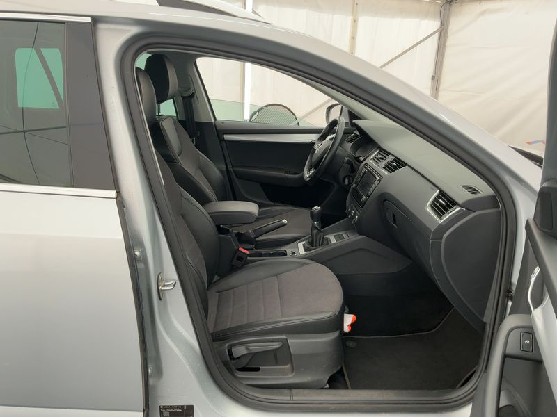 Skoda Octavia 2.0 TDI Style 2016 – снимка 17