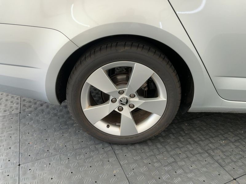 Skoda Octavia 2.0 TDI Style 2016 – снимка 9
