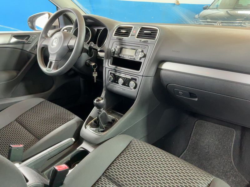 Volkswagen Golf VI 1.2 TSI Trendline 2011 – снимка 17