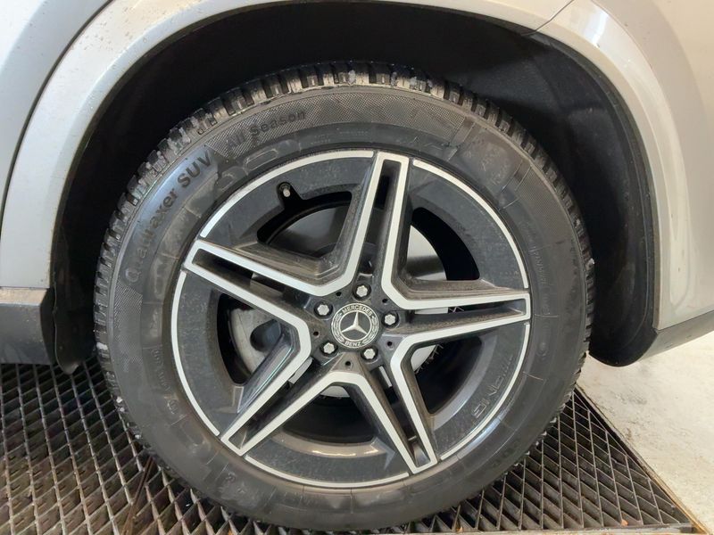 Mercedes-Benz GLE-Klasse GLE 400 d 4Matic AMG Line 2020 – снимка 5
