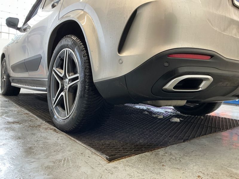 Mercedes-Benz GLE-Klasse GLE 400 d 4Matic AMG Line 2020 – снимка 28