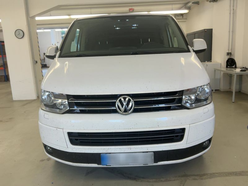 Volkswagen T5 Multivan 2.0 TDI Edition 25 4Motion 2011 – снимка 14