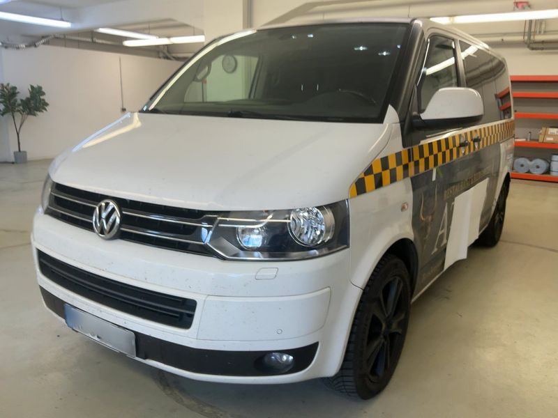 Volkswagen T5 Multivan 2.0 TDI Edition 25 4Motion 2011 – снимка 1