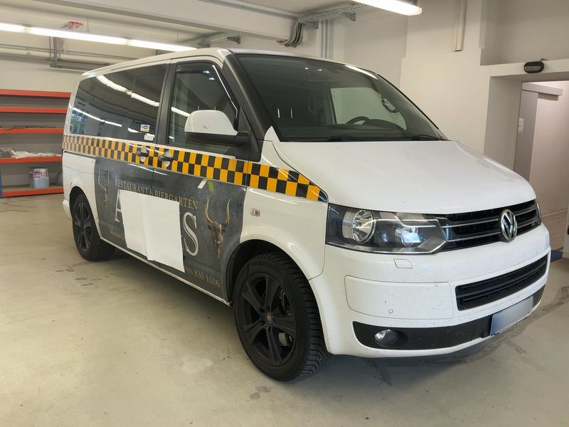 Volkswagen T5 Multivan 2.0 TDI Edition 25 4Motion 2011 – снимка 12
