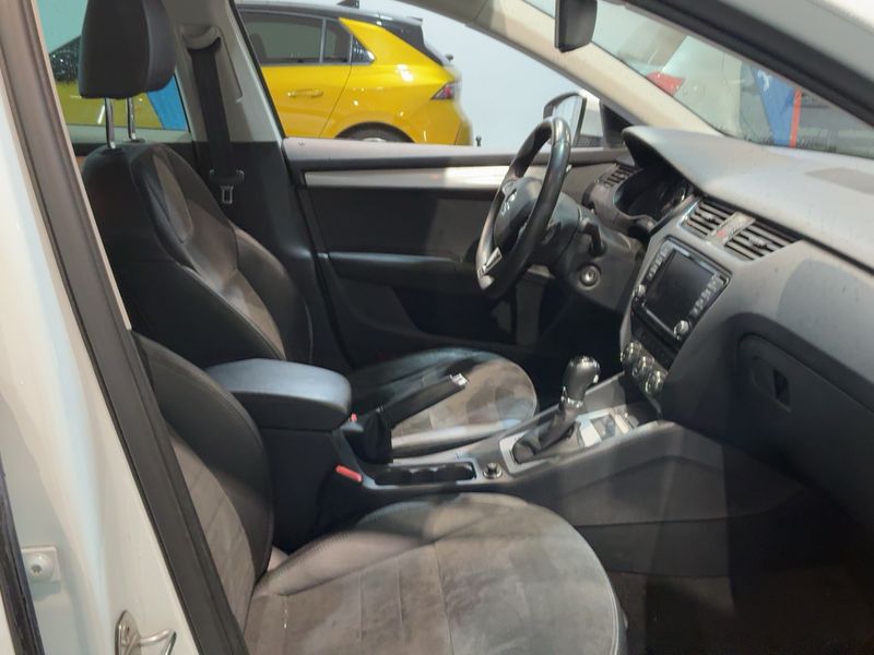 Skoda Octavia 2.0 TDI Style 2015 – снимка 16