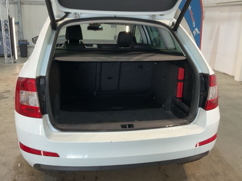 Skoda Octavia 2.0 TDI Style 2015 – снимка 15