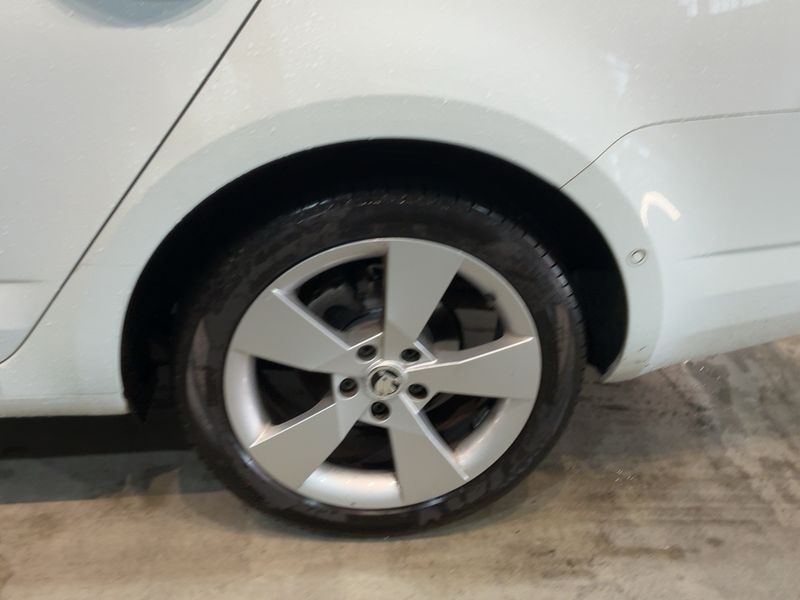 Skoda Octavia 2.0 TDI Style 2015 – снимка 5