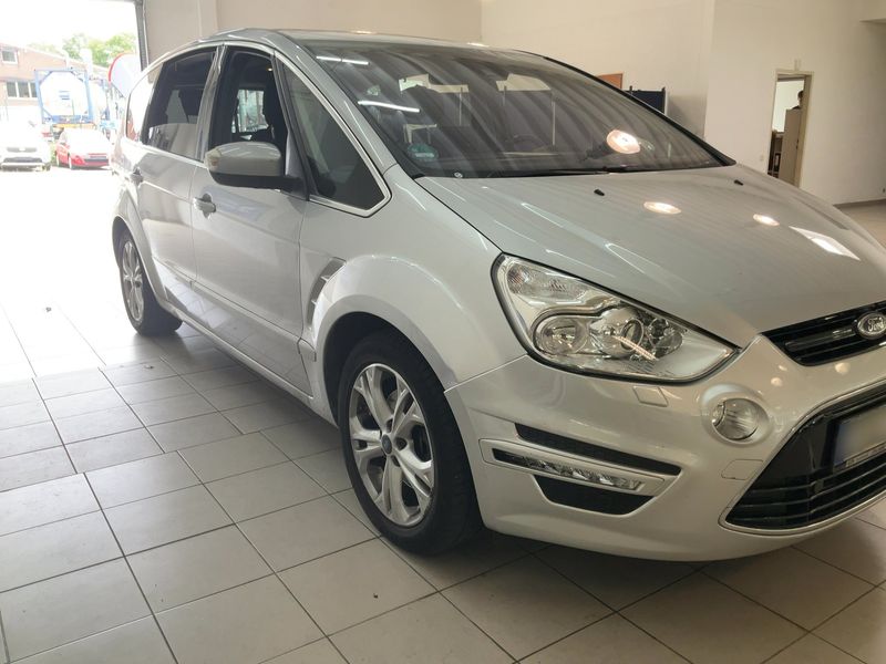 Ford S-Max 2.2 TDCi Titanium 2013 – снимка 12