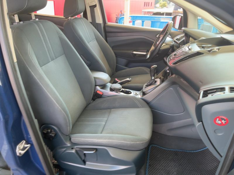 Ford Grand C-Max 2.0 TDCi Titanium 2014 – снимка 16