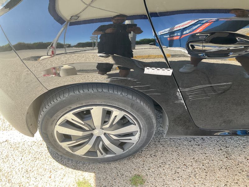 Peugeot 208 1.2 PureTech Active Pack 2023 – снимка 21