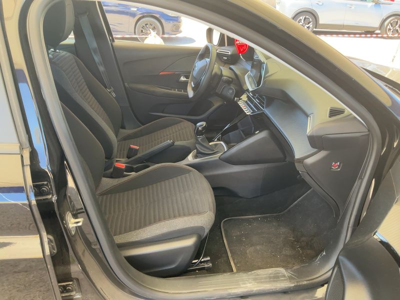 Peugeot 208 1.2 PureTech Active Pack 2023 – снимка 16