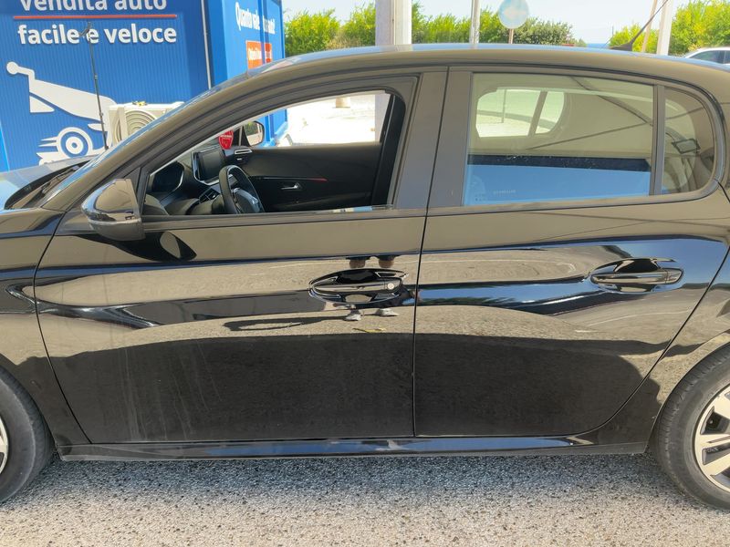 Peugeot 208 1.2 PureTech Active Pack 2023 – снимка 4