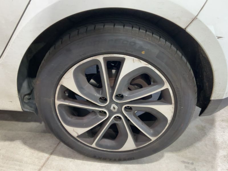 Renault Scenic 1.2 TCe Energy Xmod BOSE Edition 2015 – снимка 5