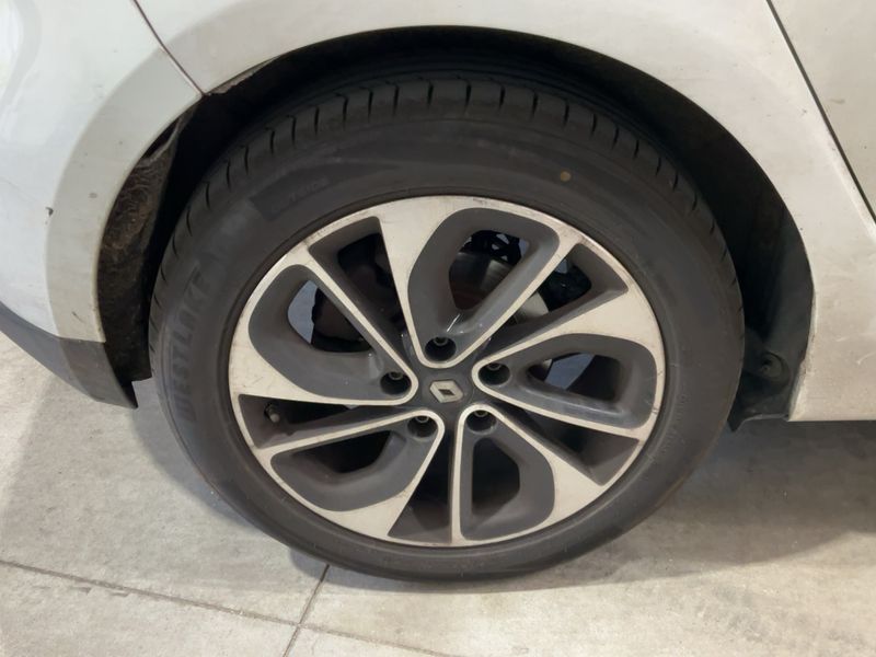 Renault Scenic 1.2 TCe Energy Xmod BOSE Edition 2015 – снимка 9
