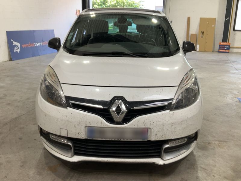 Renault Scenic 1.2 TCe Energy Xmod BOSE Edition 2015 – снимка 14