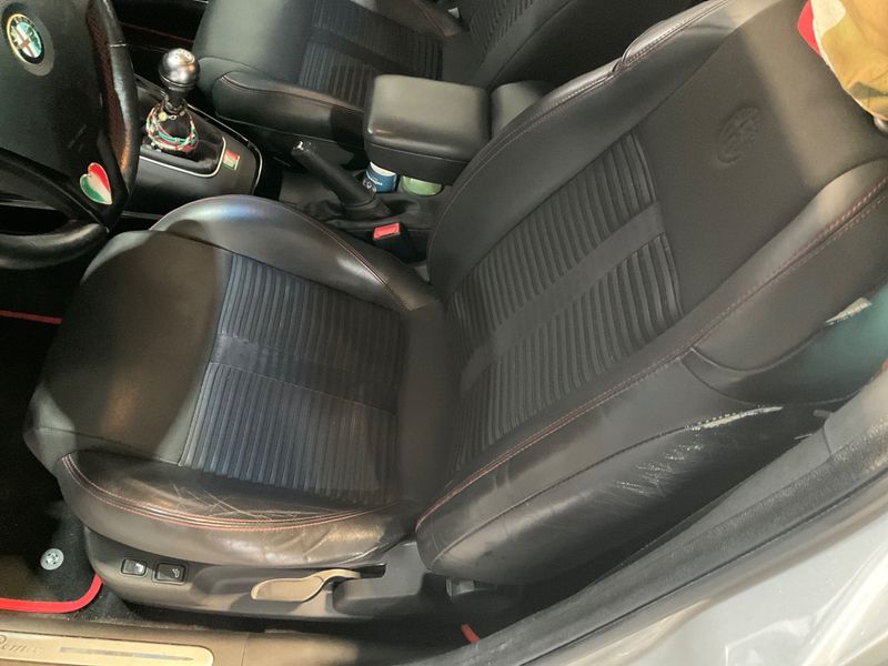Alfa Romeo Giulietta 1.8 Turbo Quadrifoglio Verde 2012 – снимка 29