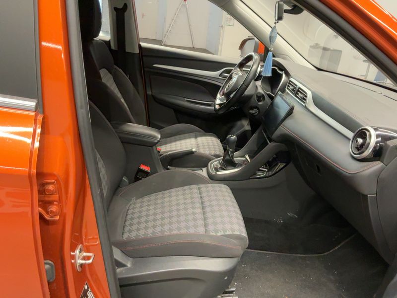 MG ZS 1.5 VTi Comfort 2023 – снимка 16