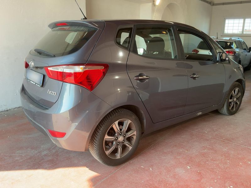 Hyundai ix20 1.4 CRDi Xpossible 2016 – снимка 8
