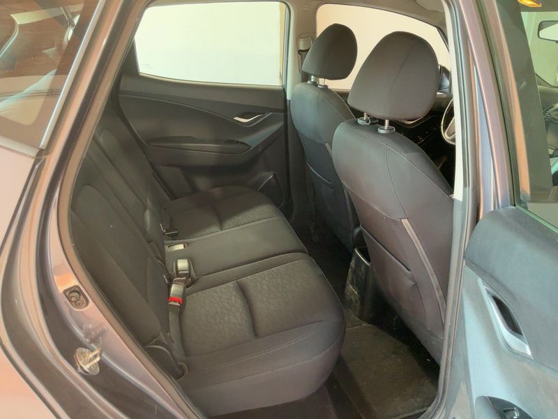 Hyundai ix20 1.4 CRDi Xpossible 2016 – снимка 19