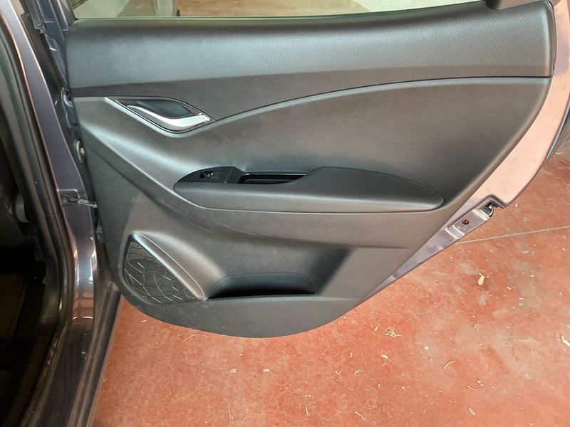 Hyundai ix20 1.4 CRDi Xpossible 2016 – снимка 48