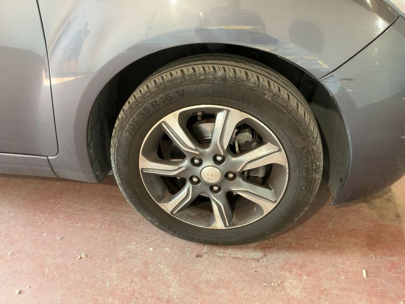 Hyundai ix20 1.4 CRDi Xpossible 2016 – снимка 11