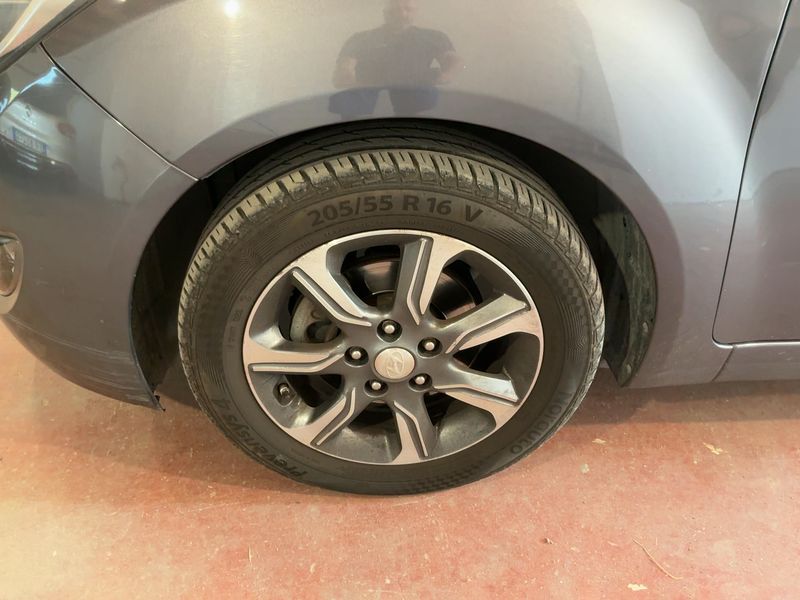 Hyundai ix20 1.4 CRDi Xpossible 2016 – снимка 3