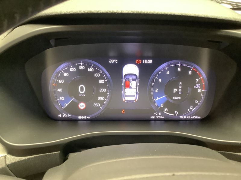 Volvo XC40 1.5 T5 Plug-in Hybrid Inscription 2WD 2020 – снимка 18