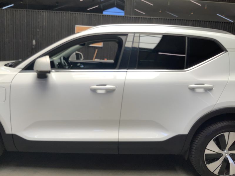 Volvo XC40 1.5 T5 Plug-in Hybrid Inscription 2WD 2020 – снимка 4