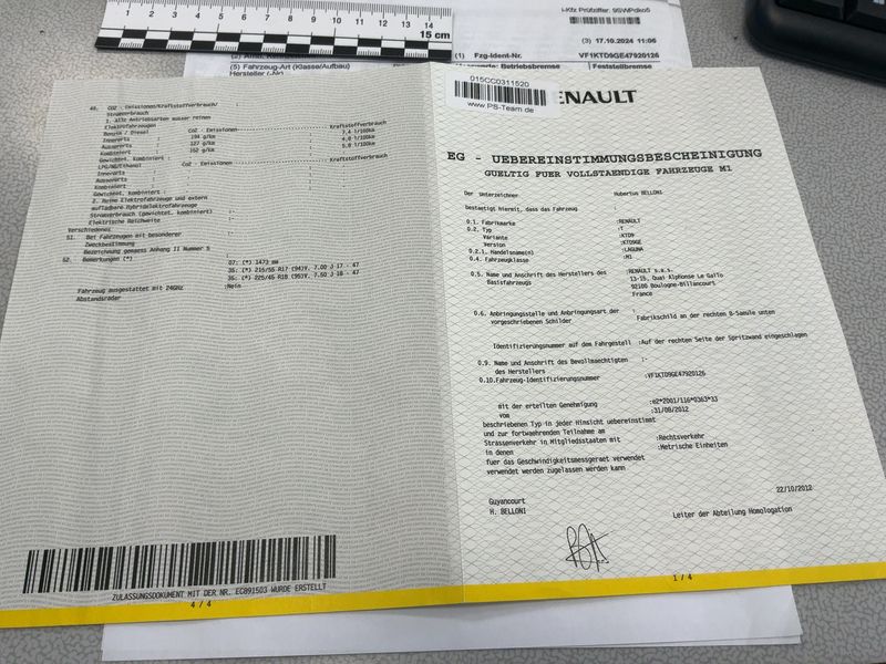 Renault Laguna 2.0 dCi GT 2012 – снимка 22
