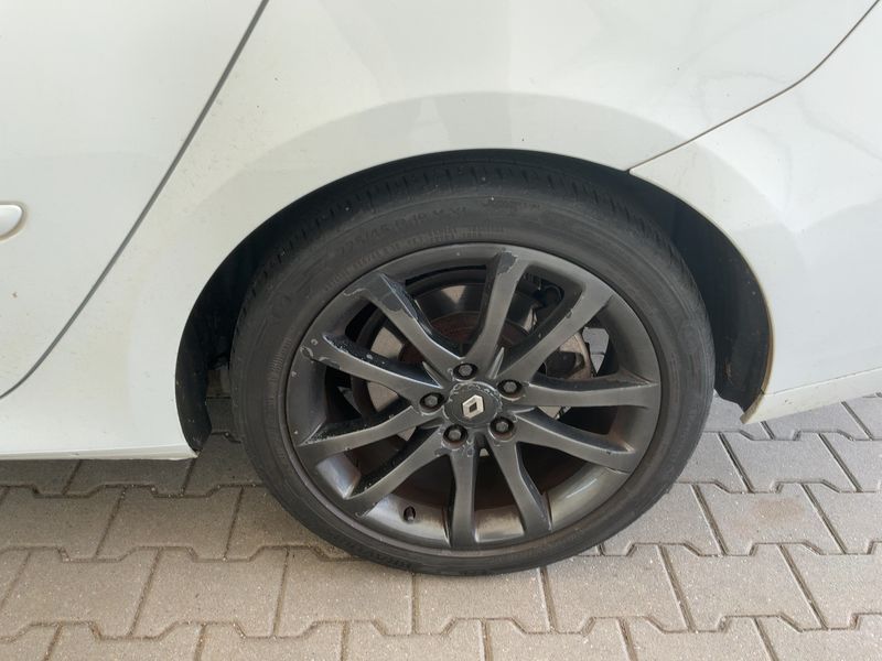 Renault Laguna 2.0 dCi GT 2012 – снимка 5