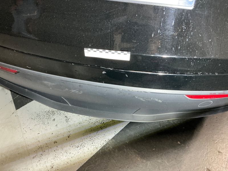 Tesla Model Y Standard Range 2023 – снимка 38