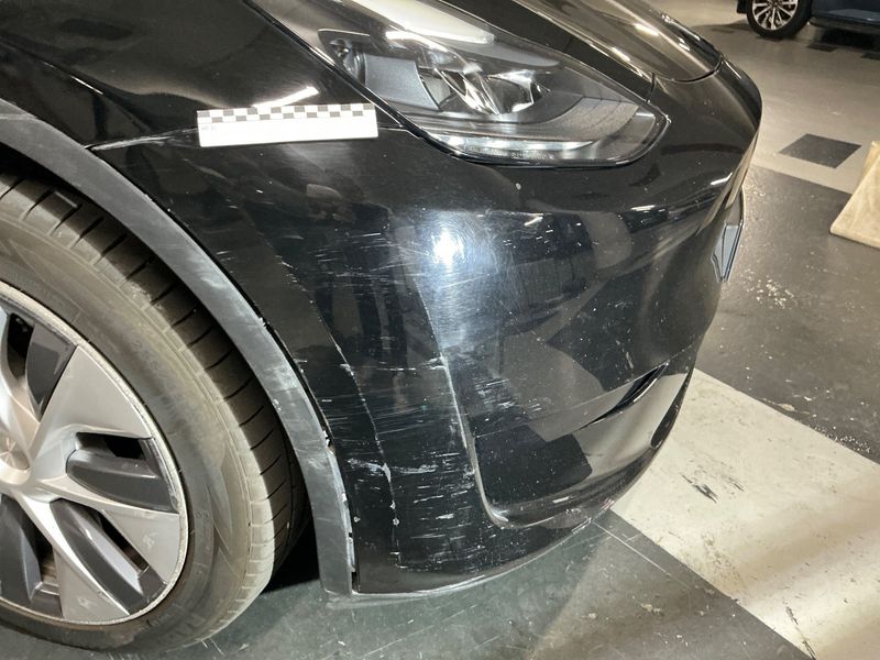 Tesla Model Y Standard Range 2023 – снимка 40