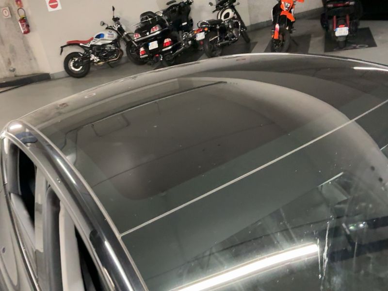 Tesla Model Y Standard Range 2023 – снимка 13