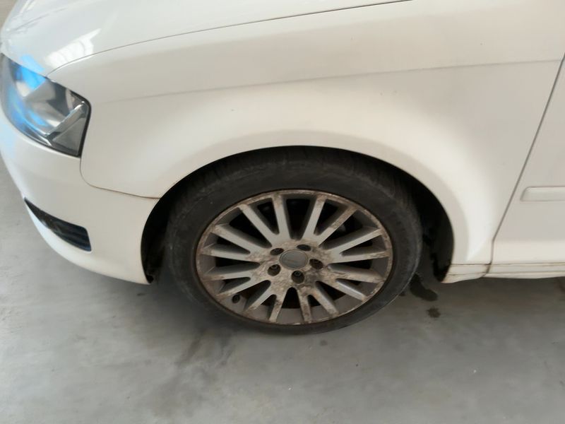 Audi A3 Sportback 1.6 TDI Ambition 2009 – снимка 3