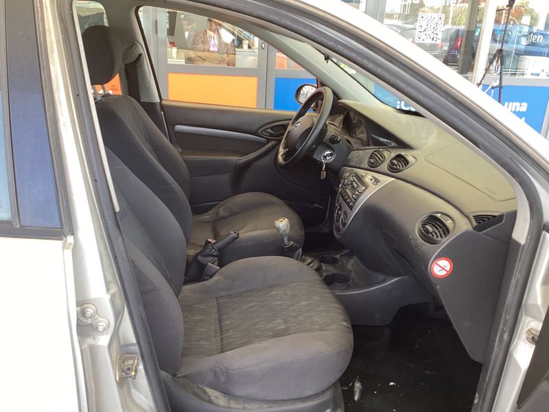 Ford Focus 1.6 Trend 2003 – снимка 3