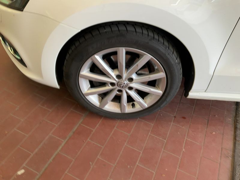 Volkswagen Polo 1.2 TSI Highline BlueMotion Tech 2016 – снимка 3