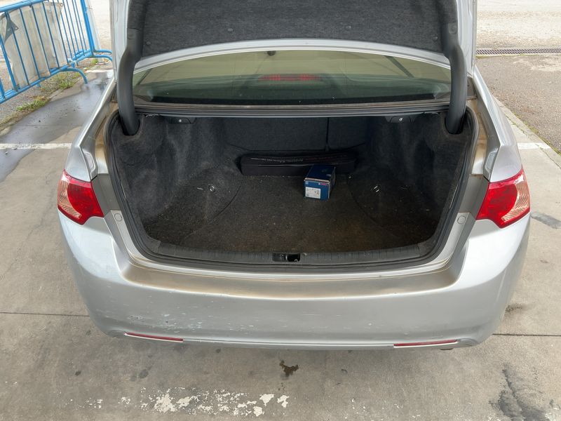 Honda Accord 2.2 DTEC Elegance 2012 – снимка 15