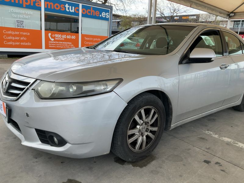 Honda Accord 2.2 DTEC Elegance 2012 – снимка 2