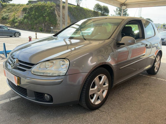 Volkswagen Golf V 1.9 TDI Highline 2008 – снимка 1
