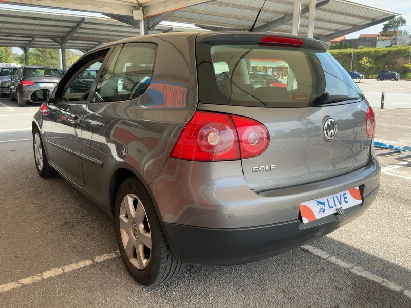 Volkswagen Golf V 1.9 TDI Highline 2008 – снимка 6