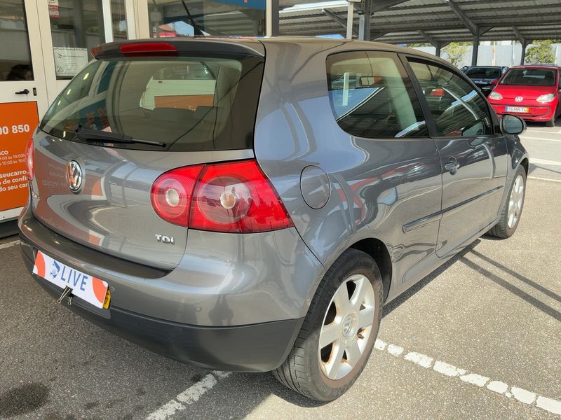 Volkswagen Golf V 1.9 TDI Highline 2008 – снимка 8