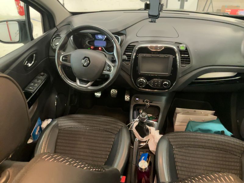 Renault Captur 0.9 Energy Intens 2016 – снимка 18