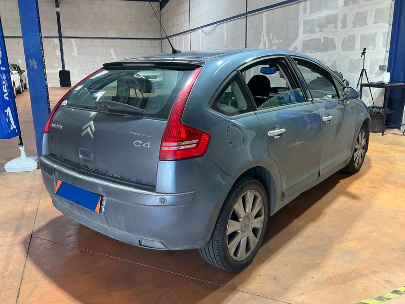 Citroen C4 2.0 HDi Exclusive 2007 – снимка 2