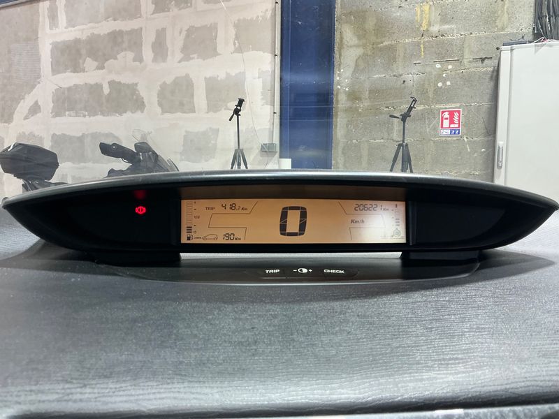 Citroen C4 2.0 HDi Exclusive 2007 – снимка 4