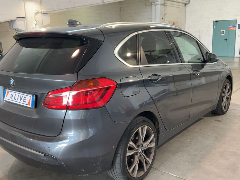 BMW 2er 218d Active Tourer Luxury Line 2015 – снимка 8