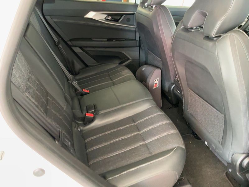 Renault Austral 1.2 Hybrid E-Tech Techno 2024 – снимка 19