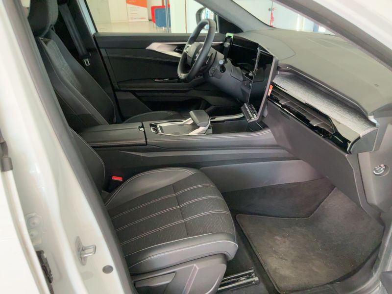 Renault Austral 1.2 Hybrid E-Tech Techno 2024 – снимка 16